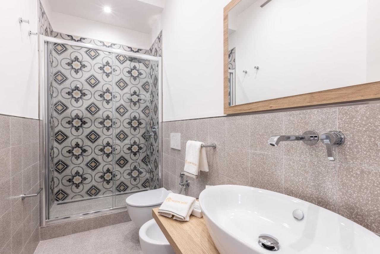Maison Marie Deluxe Apartment Сорренто Экстерьер фото